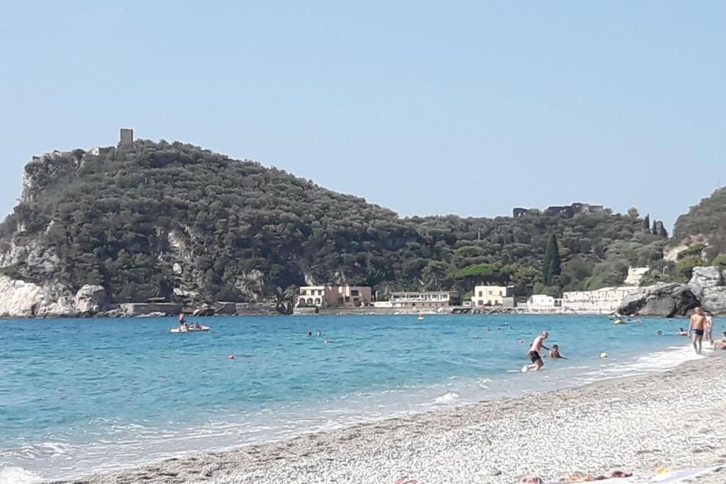 Appartamento Vittoria بيترا ليغوري المظهر الخارجي الصورة